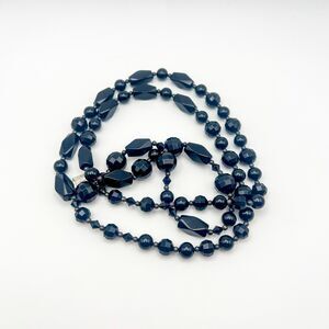 🐺 Vintage Jet Glass Stone Beaded Necklace with Sterling Silver Clasp